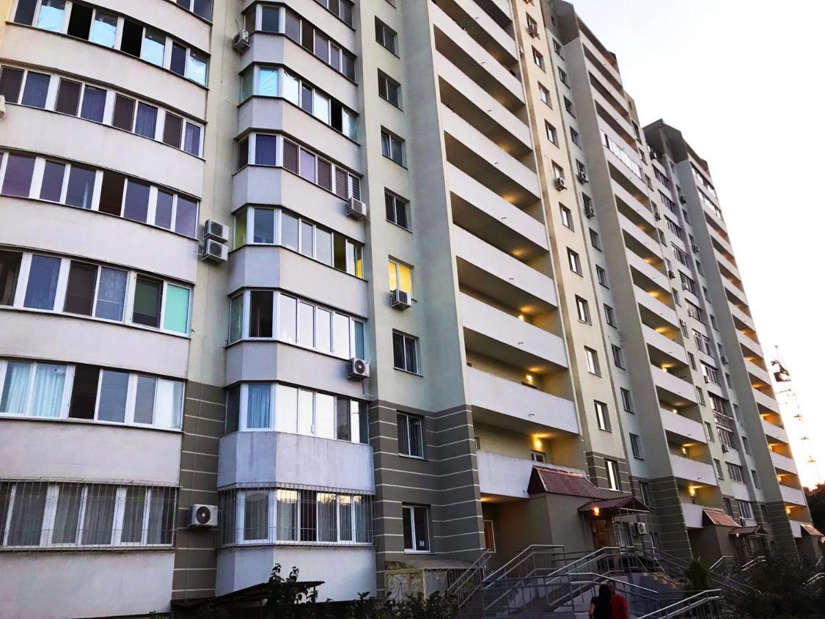 Separate Appartment At Shota Rustaveli Street オデッサ エクステリア 写真